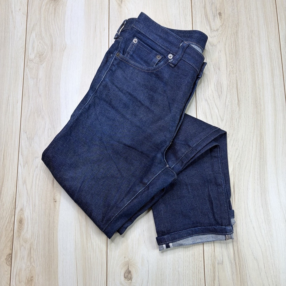 Uniqlo Men's Slim Fit Straight Leg Denim Jeans 31x32 Dark Wash Blue Casual Pants